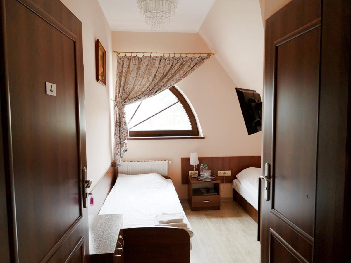 Hotel Viwaldi Baruchowo ภายนอก รูปภาพ