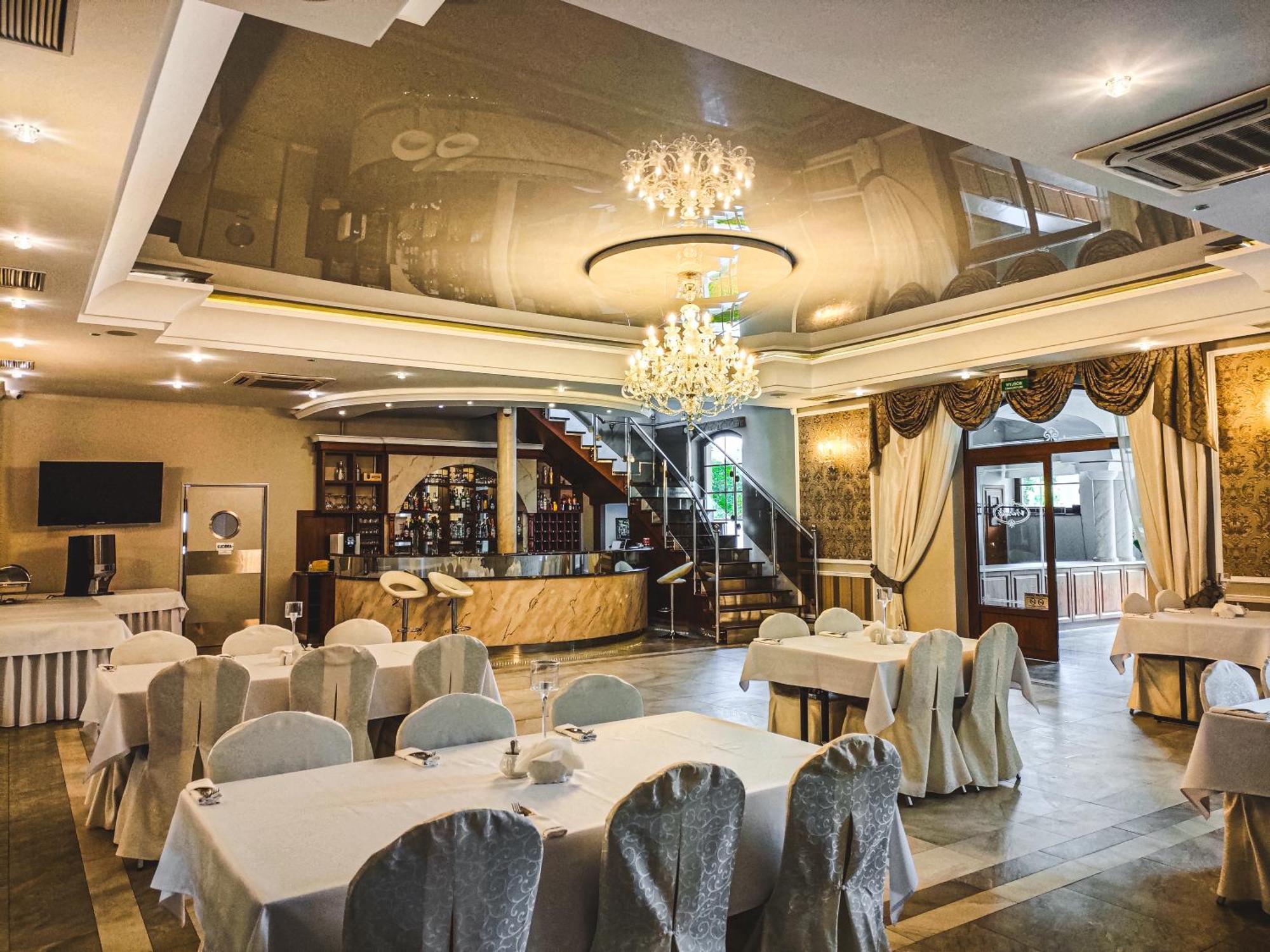 Hotel Viwaldi Baruchowo ภายนอก รูปภาพ